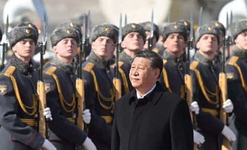 Xi Jinping a făcut cea mai mare restructurare a armatei chineze din ultimul ...