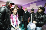 Jucatorii lui Poli Timisoara, alaturi de copiii cu dizabilitati