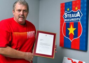 E război în toată regula » Duckadam, umilit de suporterii Stelei: "Face miștouri de șantier. Numai unii sunt «semper svperiores», ceilalți sunt simpli hoți"