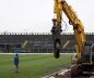 VIDEO / Legendarul stadion "Ilie Oană" din Ploieşti este demolat! Aici a pierdut Liverpool