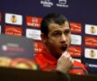 FOTO / Mascherano s-a plictisit la conferinţa lui Liverpool