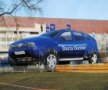 Prima maşină de teren Dacia poate fi comandată începînd de astăzi, la un preţ fără concurenţă » Lovitură sub centură