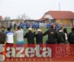 FOTO / Viaţa la ţară: Steaua s-a pregătit pentru Pandurii într-un sat :D