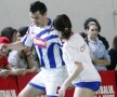 Miu, Răducan, Prunea şi Grădinescu au jucat fotbal-spectacol cu puştii de la "Haşdeu" » Puştoaice în careu!