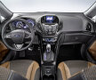 Ford a prezentat aseară conceptul BMax,  care prefigurează modelul ce va fi produs în 2012 la Craiova