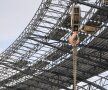 FOTO // Întrecerea dintre Ardeal şi Capitală » La noul stadion din Cluj se montează deja acoperişul
