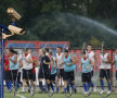 
Bonfim şi Ricardo nu pot evolua la echipa secundă, întrucît n-au fost trecuţi de la început pe lista cu fotbaliştii ce pot juca atît în Liga 1, cît şi în divizia a doua Foto: Alex Nicodim