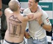 Fanul lui Schumacher are tatuate pe spate cele şapte trofee şi 91 de victorii ale pilotului neamţ