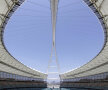 Moses Mabhida Stadium din Durban (Africa de Sud) a fost inaugurat la World Cup 2010, dar este utilizat si la meciurile de rugby. Este o arena extrem de moderna, care poate cuprinde peste 60.000 de oameni. S-a inaltat in mai putin de trei ani (foto: Reuters)