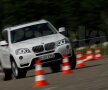 GALERIE FOTO / Două echipe româneşti se bat pentru cele trei BMW-uri X3 puse în joc