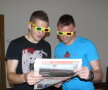 Ceferiştii Cadu, Bud şi Buş au fost primii fotbalişti din Liga 1 care au admirat Gazeta  3D de Ziua bărbatului