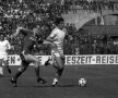 Martie 1983, U Craiova - Kaiserslautern 1-0. Cămătaru trece de Briegel, Universitatea obţine cea mai mare performanţă din istorie, semifinalele Cupei UEFA Foto: Arhiva GSP