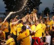 Gălăţenii au primit astăzi medaliile de campioni şi trofeul Ligii 1