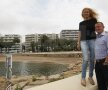 Dorinel Munteanu şi soţia sa, Simona, îşi petrec vacanţa de vară la Cannes