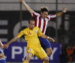 CRONICĂ Uf, ce bine că sînt 6 urne » Învinsă de Paraguay, România a ajuns în cea de-a 4-a