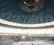 FOTO EXCLUSIV » Premieră la Romexpo: Arena centrală rămîne fără cupolă pentru meciul lui Bute