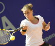 Laura-Ioana Andrei a jucat curajos contra mult mai bine cotatei Kristina Mladenovic, din Franta, si s-a impus cu 6-4, 7-5
