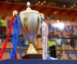 Acesta este trofeul pentru care se bat Steaua şi Oţelul