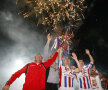 Artificii pentru "Supercampioni". Trofeul e în mîinile lor