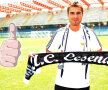 Adrian Mutu. Transferul la Cesena a fost considerat de mulți un pas serios înapoi pentru atacantul de 32 de ani. Mutu nu a fost deloc de aceeași părere, iar la debutul pentru formația italiană, Adrian a marcat de două ori într-un amical încheiat 13-0. Primul și al treilea gol. Cesena îi plătește lui Adrian cel mai mare salariu din istoria sa, aproape două milioane de euro pe fiecare dintre cei trei ani de contract!
