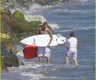 David Beckham a dat fotbalul pentru surfing (foto sursa justjared.buzznet.com)