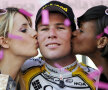 Peta Todd l-a fermecat definitiv pe ciclistul Mark Cavendish