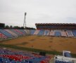 Gazonul de pe stadionul Ghencea e deplorabil Foto: Alex Nicodim