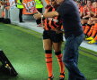 Mircea Lucescu a dat indicatii la filmarile videoclipullui cantaretei Gaitana