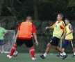 FRF a organizat un meci demonstrativ contra unei echipe a fan-clubului naţionalei