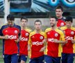 "Tricolorii" vor să inaugureze Naţional Arena cu o victorie