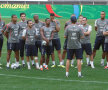 Francezii au ascultat atenți ce
le-a spus Laurent Blanc, în timp
ce Ribery făcea baloane