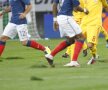 Sărbătoare FĂRĂ GUST » România şi Franţa remizează fără gol pe un gazon ca la Smârdan