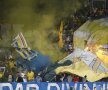 Chiar daca au fost sustinuti de un stadion arhiplin, "lupii galbeni" au iesit de pe teren cu coada plecata, invinsi de Dinamo cu 5-1