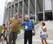 Lîngă Naţional Arena, unde s-au turnat cîteva scene din cel mai recent film al său, "Ultimul corupt"
