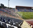 FOTO Iordănescu a fost în Ghencea şi a inspectat gazonul » CSA nu renunţă: 600.000 de euro şi Steaua revine acasă