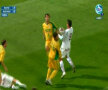 Mingea l-a lovit în braţ pe Cassio la primul gol (Captură: DigiSport 1)