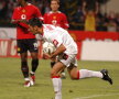 Ionel Dănciulescu după golul marcat lui Manchester United, în 2004