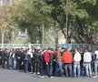 Suporterii Stelei şi Rapidului au făcut coadă la casele de bilete