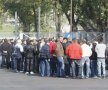 Suporterii Stelei şi Rapidului au făcut coadă la casele de bilete