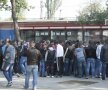 Suporterii Stelei şi Rapidului au făcut coadă la casele de bilete