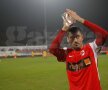 Dănciulescu a fost premiat de Cornel Dinu pentru cele 200 de goluri reuşite în campionatul intern