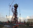 Sculptura lui Anish Kapoor, de 114,6 metri, depășește în înălțime Statuia
Libertății din New York. FOTO Luminiţa Paul