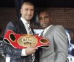 Bute și Johsnon s-au întîlnit, ieri, la conferința de presă foto:boxingscene.com