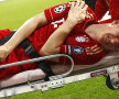 Accidentări grave suferite de Huntelaar (Schalke) şi de Schweinsteiger (Bayern) Foto: Reuters