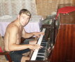 2002 - “Sînt un pianist în ring”, glumea Bute. Peste cîțiva ani avea să demonstreze acest lucru