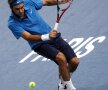 FOTO Federer l-a învins pe Tsonga în finala de la Paris Bercy şi a cîştigat al 18-lea Masters din carieră