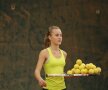 Andreea Roșca este stîngace, dar joacă tenis cu mîna dreaptă. FOTO Cristi Preda