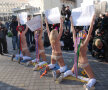 FOTO FEMEN loveşte din nou! Ucrainencele au protestat înainte de tragerea la sorţi pentru Euro