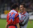 Imagini de la Steaua - Dinamo, din mai 2002