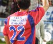 Imagini de la Steaua - Dinamo, din mai 2002